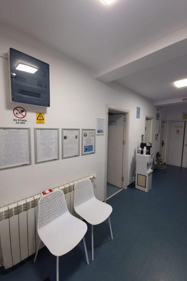 SALA ASTEPTARE PARTER 3